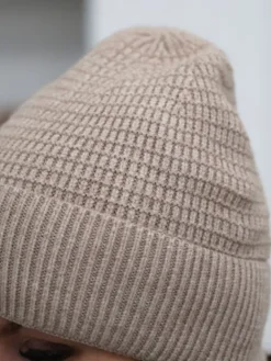 Shop Bonnet Tilda Taupe Echarpes, Bonnets & Cagoules
