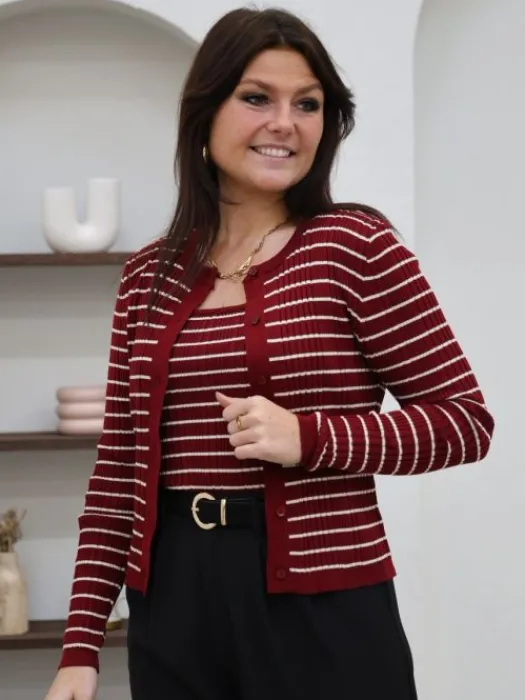 Outlet Ensemble Victoire Bordeaux Pulls Et Gilets