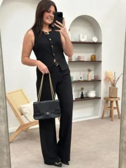 Discount Gilet Abbie Noir Pulls Et Gilets