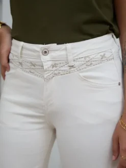 Shop Jeans Onora Écru Jeans