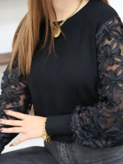 Cheap Pull Laure Noir Pulls Et Gilets