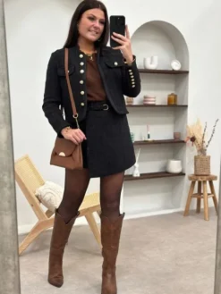 Clearance Veste courte Amara Noir Vestes